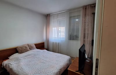 Vermietung einer gemütlichen 2-Zimmer-Wohnung, 48 m², Voždovac, Belgrad, Serbien
